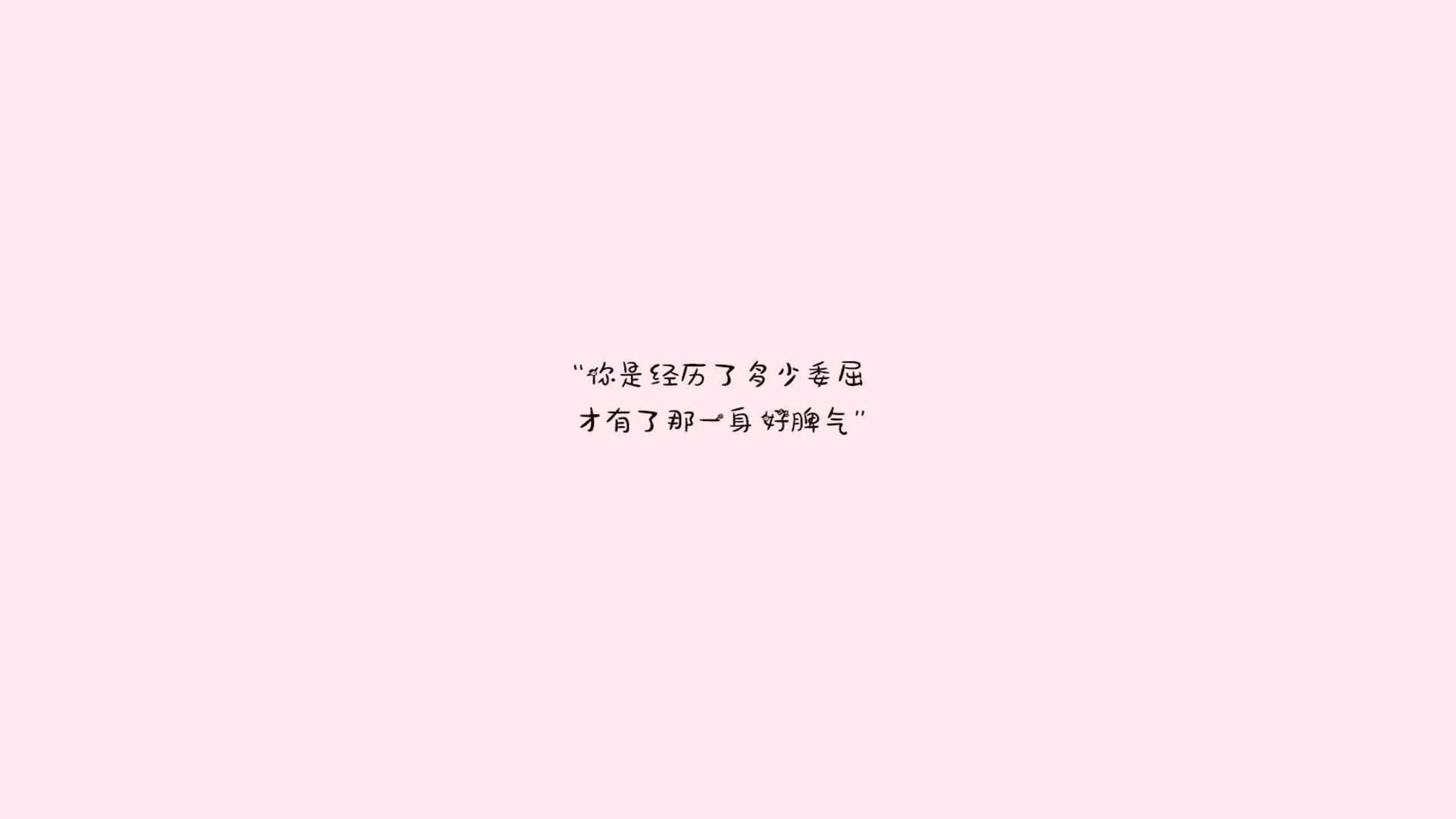 足球的演变史：从泥地到现代化球场，足球演变图