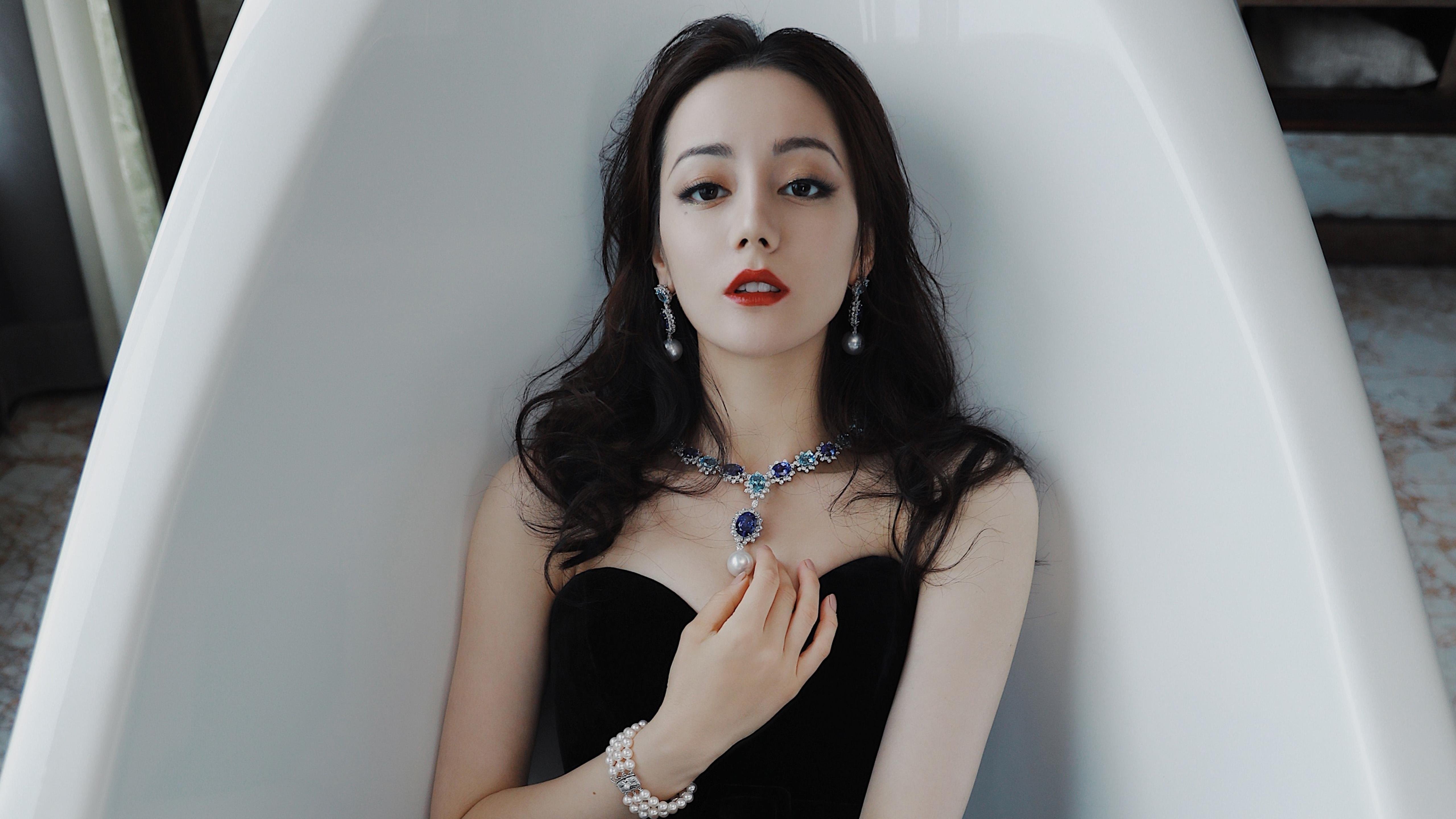 男子400混美队新星首度夺金，美国男子四百米名将