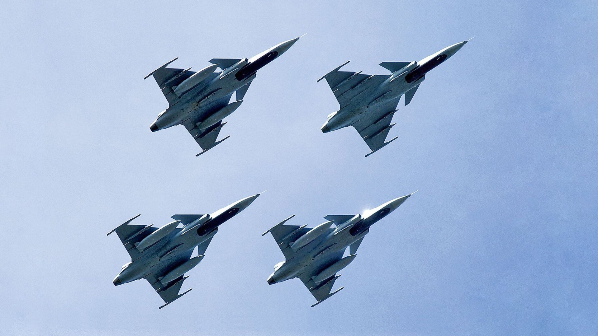 蛙泳技术优化助力成绩提升，蛙泳技术详解